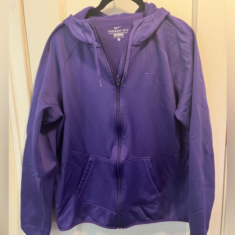 Women’s zip up